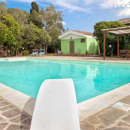 Villa Melograno With Exclusive Swimming Pool Surrounded By Greenery Campanedda Exterior photo