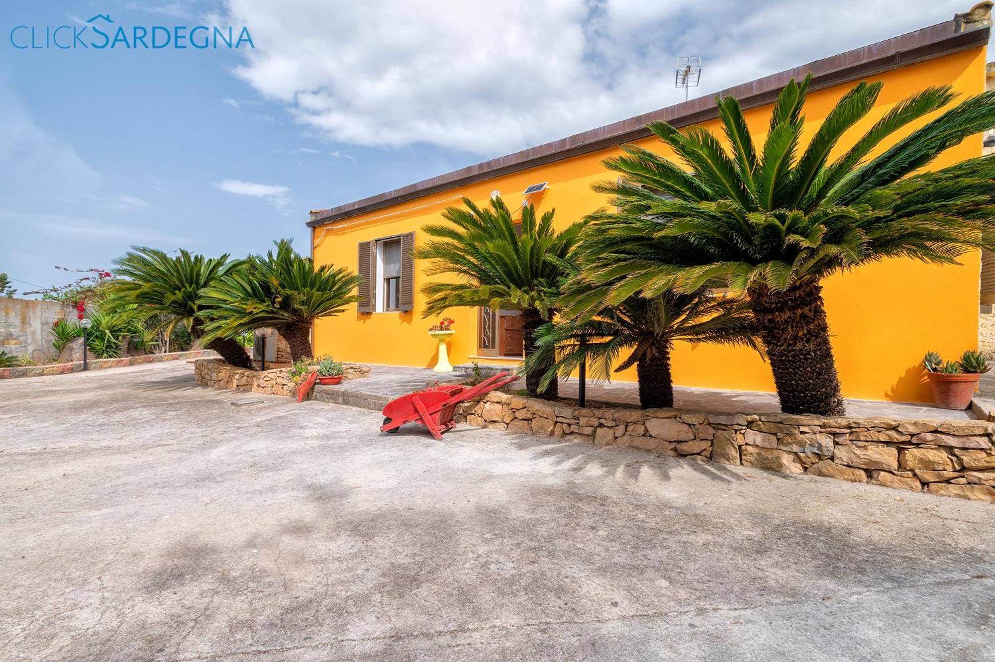 Villa Melograno With Exclusive Swimming Pool Surrounded By Greenery Campanedda Exterior photo