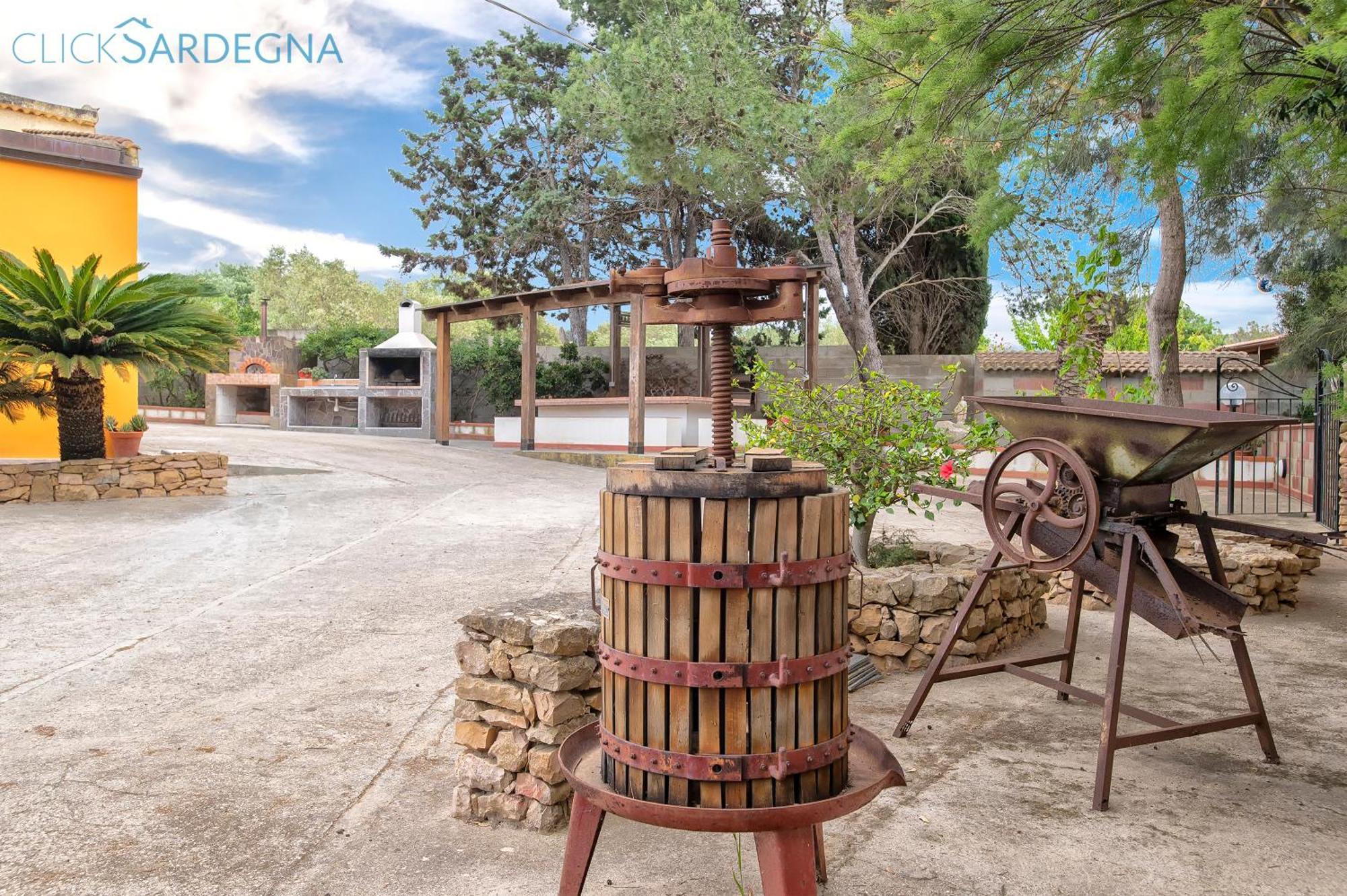 Villa Melograno With Exclusive Swimming Pool Surrounded By Greenery Campanedda Exterior photo